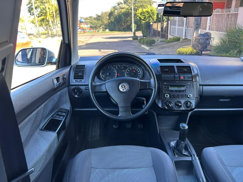 VOLKSWAGEN POLO 1.6 MI 8V 2010/2010 LS MULTIMARCAS VENÂNCIO AIRES / Carros no Vale