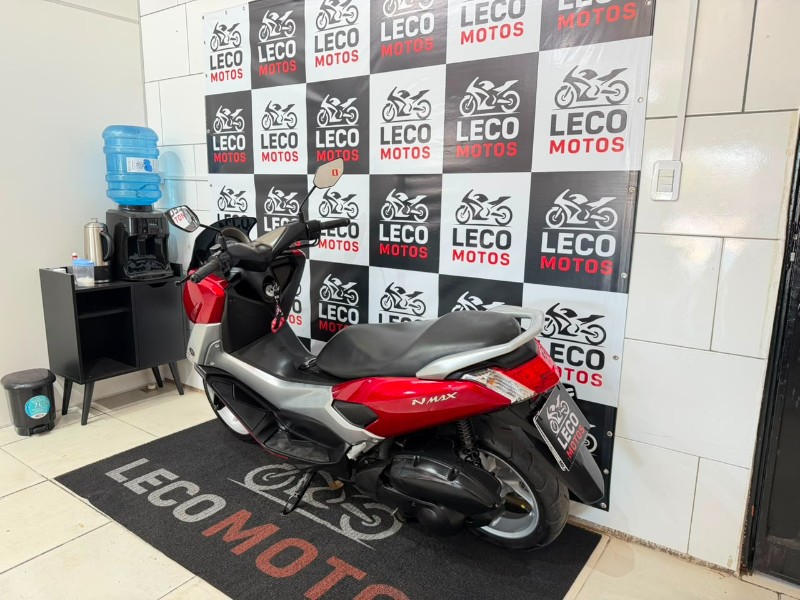 YAMAHA NMAX 160 ABS 2017/2017 LECO MOTOS VENÂNCIO AIRES / Carros no Vale