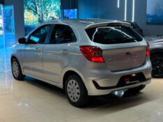 FORD KA 1.0 SE PLUS 2018/2019 JM AUTOMÓVEIS VENÂNCIO AIRES / Carros no Vale