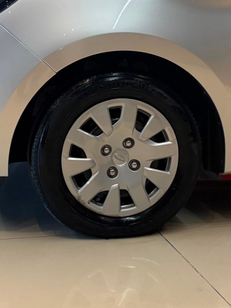 FORD KA 1.0 SE PLUS 2018/2019 JM AUTOMÓVEIS VENÂNCIO AIRES / Carros no Vale