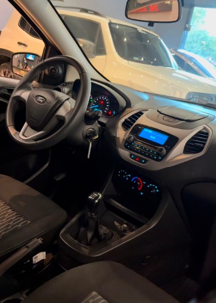 FORD KA 1.0 SE PLUS 2018/2019 JM AUTOMÓVEIS VENÂNCIO AIRES / Carros no Vale