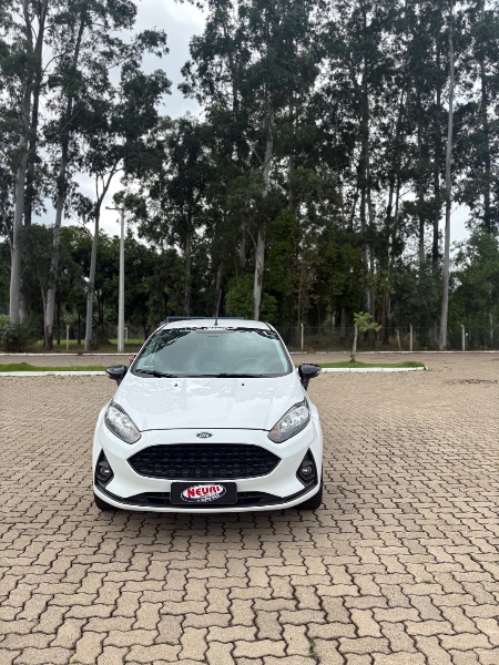 FORD FIESTA 1.0 ECOBOOST TITANIUM PLUS HATCH 12V GASOLINA 4P POWERSHIFT /2018 NEURI VEÍCULOS LAJEADO / Carros no Vale FORD FIESTA 1.0 ECOBOOST TITANIUM PLUS HATCH 12V GASOLINA 4P POWERSHIFT /2018 NEURI VEÍCULOS LAJEADO / Carros no Vale