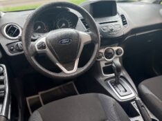 FORD FIESTA 1.0 ECOBOOST TITANIUM PLUS HATCH 12V GASOLINA 4P POWERSHIFT /2018 NEURI VEÍCULOS LAJEADO / Carros no Vale