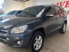 TOYOTA RAV-4 2.4 2011/2012 LAVENDA VEÍCULOS ARROIO DO MEIO / Carros no Vale