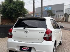 TOYOTA ETIOS 1.5 X PLUS 16V 2020 2020/2020 NEURI VEÍCULOS LAJEADO / Carros no Vale