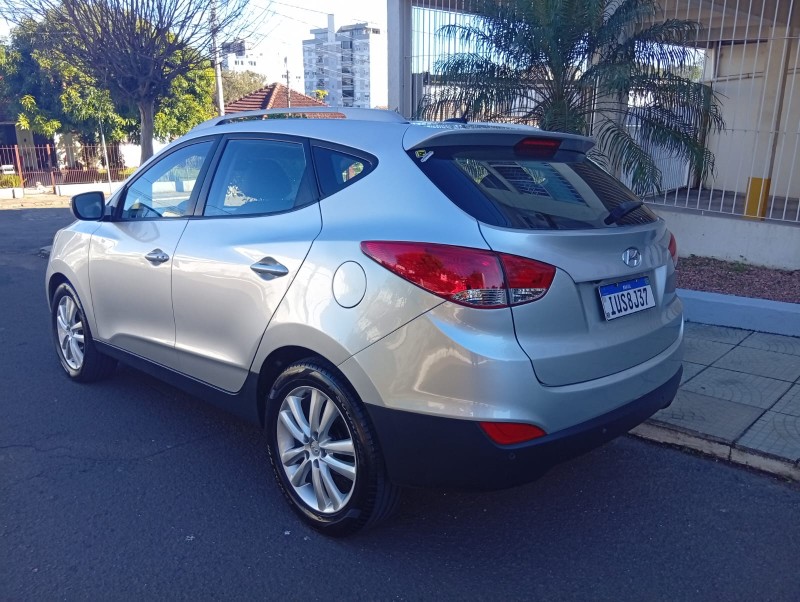HYUNDAI IX 35 2.0 2013/2014 ALTERNATIVA VEÍCULOS LAJEADO / Carros no Vale HYUNDAI IX 35 2.0 2013/2014 ALTERNATIVA VEÍCULOS LAJEADO / Carros no Vale