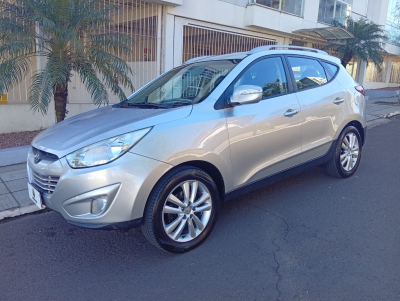 HYUNDAI IX 35 2.0 2013/2014 ALTERNATIVA VEÍCULOS LAJEADO / Carros no Vale HYUNDAI IX 35 2.0 2013/2014 ALTERNATIVA VEÍCULOS LAJEADO / Carros no Vale