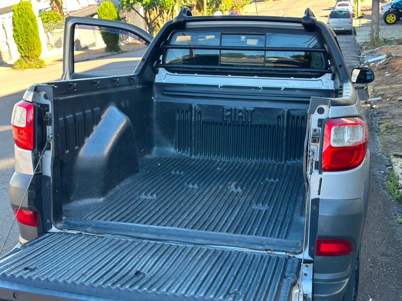 FIAT STRADA WORKING 1.4 8V FIRE CS 2014/2015 SÉTIMA VEÍCULOS GUAPORÉ / Carros no Vale