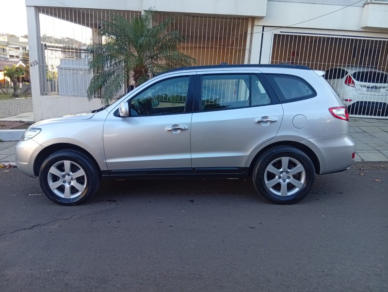 HYUNDAI SANTA FÉ GLS 4WD AT 2.7 V6 2010 2009/2010 ALTERNATIVA VEÍCULOS LAJEADO / Carros no Vale HYUNDAI SANTA FÉ GLS 4WD AT 2.7 V6 2010 2009/2010 ALTERNATIVA VEÍCULOS LAJEADO / Carros no Vale
