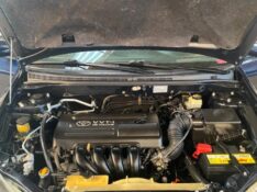 TOYOTA FIELDER 1.8 16V GASOLINA 4P AUTOMÁTICO 2005/2006 LAVENDA VEÍCULOS ARROIO DO MEIO / Carros no Vale
