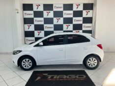 CHEVROLET ONIX 1.0 LT 2018/2018 TIAGO AUTOMÓVEIS VENÂNCIO AIRES / Carros no Vale