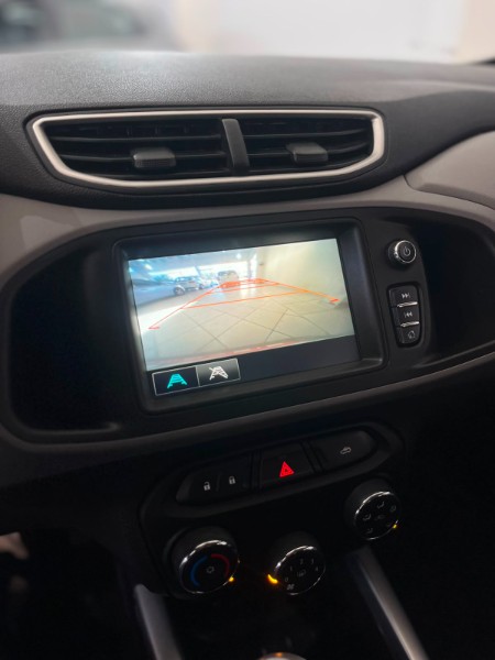 CHEVROLET ONIX 1.0 LT 2018/2018 TIAGO AUTOMÓVEIS VENÂNCIO AIRES / Carros no Vale