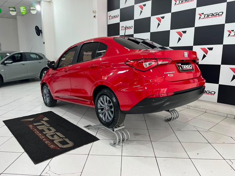 FIAT CRONOS 1.3 8V 2019 2019/2019 TIAGO AUTOMÓVEIS VENÂNCIO AIRES / Carros no Vale