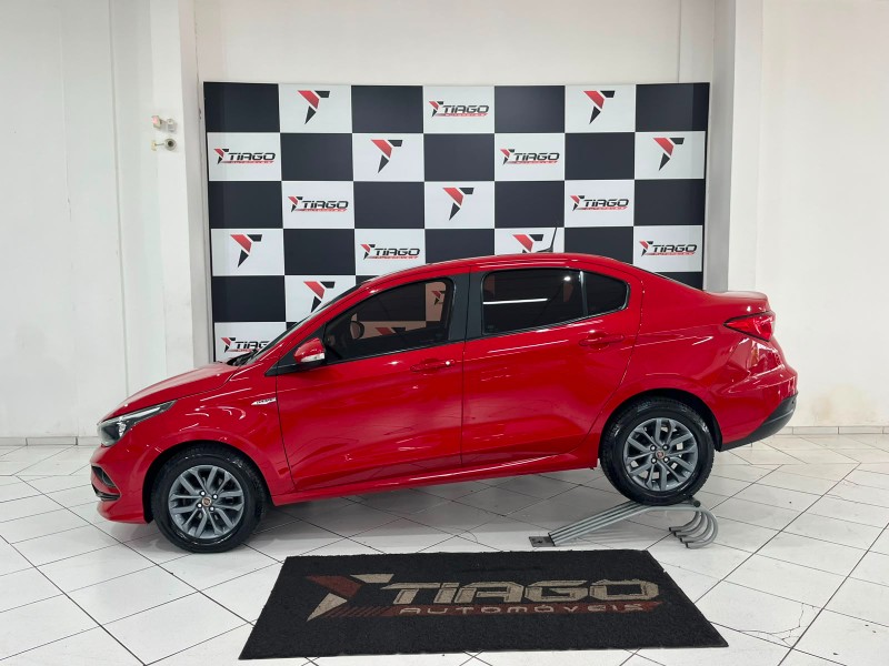 FIAT CRONOS 1.3 8V 2019 2019/2019 TIAGO AUTOMÓVEIS VENÂNCIO AIRES / Carros no Vale