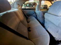 TOYOTA COROLLA XLI 1.6 2005/2005 CRUZEIRO MULTIMARCAS CRUZEIRO DO SUL / Carros no Vale