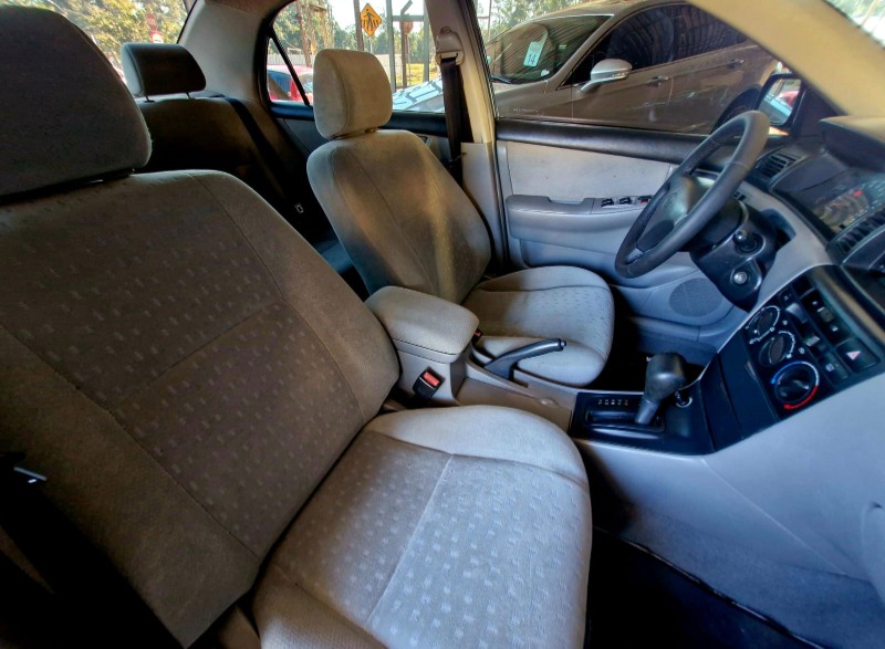 TOYOTA COROLLA XLI 1.6 2005/2005 CRUZEIRO MULTIMARCAS CRUZEIRO DO SUL / Carros no Vale