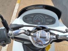 HONDA MOTOS PCX 150 2014/2014 ADRIANO VEÍCULOS CRUZEIRO DO SUL / Carros no Vale