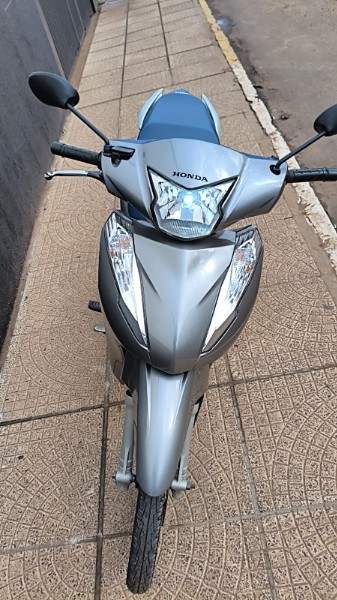 HONDA MOTOS BIZ 125 FLEX 2020/2020 ADRIANO VEÍCULOS CRUZEIRO DO SUL / Carros no Vale HONDA MOTOS BIZ 125 FLEX 2020/2020 ADRIANO VEÍCULOS CRUZEIRO DO SUL / Carros no Vale