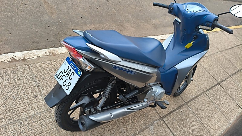 HONDA MOTOS BIZ 125 FLEX 2020/2020 ADRIANO VEÍCULOS CRUZEIRO DO SUL / Carros no Vale HONDA MOTOS BIZ 125 FLEX 2020/2020 ADRIANO VEÍCULOS CRUZEIRO DO SUL / Carros no Vale