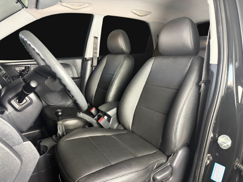 KIA SPORTAGE LX 2.0 16V/ 16V MEC. 2009/2010 DUARTE VEÍCULOS PORTO ALEGRE / Carros no Vale KIA SPORTAGE LX 2.0 16V/ 16V MEC. 2009/2010 DUARTE VEÍCULOS PORTO ALEGRE / Carros no Vale