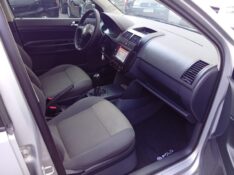VOLKSWAGEN POLO 1.6 SEDAN 2008/2008 ALTERNATIVA VEÍCULOS LAJEADO / Carros no Vale