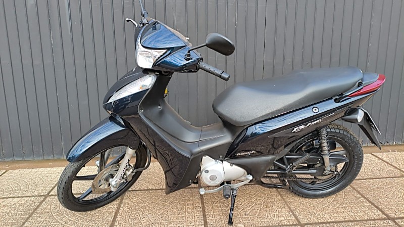 HONDA MOTOS BIZ 125 EX 2011/2011 ADRIANO VEÍCULOS CRUZEIRO DO SUL / Carros no Vale HONDA MOTOS BIZ 125 EX 2011/2011 ADRIANO VEÍCULOS CRUZEIRO DO SUL / Carros no Vale