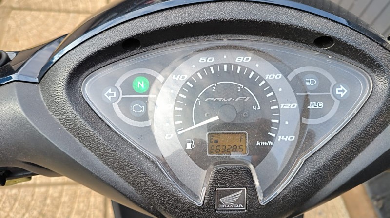 HONDA MOTOS BIZ 125 EX 2011/2011 ADRIANO VEÍCULOS CRUZEIRO DO SUL / Carros no Vale HONDA MOTOS BIZ 125 EX 2011/2011 ADRIANO VEÍCULOS CRUZEIRO DO SUL / Carros no Vale