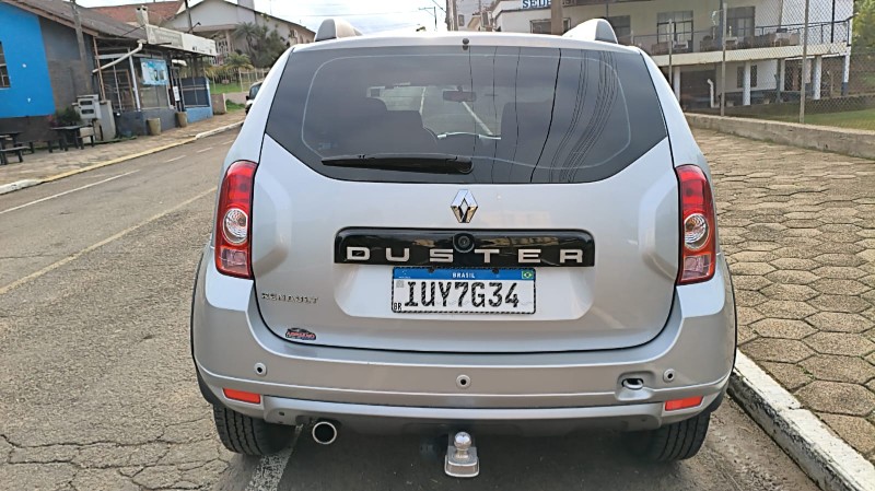 RENAULT DUSTER DYNAMIQUE 2.0 FLEX 16V AUT. 2013/2014 ADRIANO VEÍCULOS CRUZEIRO DO SUL / Carros no Vale