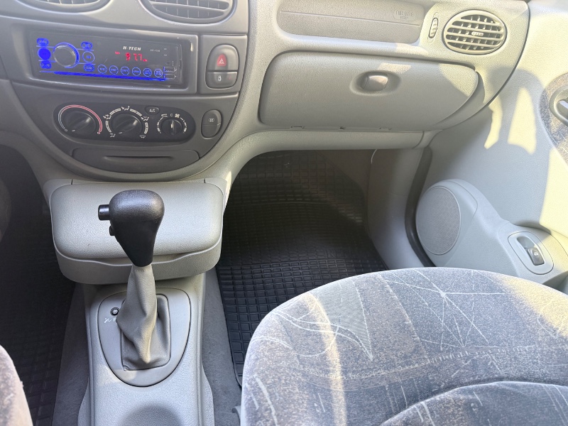 RENAULT SCENIC 1.6 EXPRESSION 16V 2007/2007 ELY AUTOMÓVEIS LAJEADO / Carros no Vale