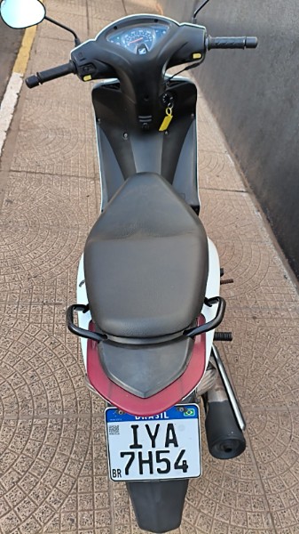 HONDA MOTOS BIZ 110I 2017/2017 ADRIANO VEÍCULOS CRUZEIRO DO SUL / Carros no Vale HONDA MOTOS BIZ 110I 2017/2017 ADRIANO VEÍCULOS CRUZEIRO DO SUL / Carros no Vale