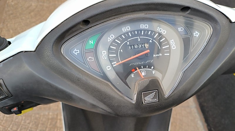 HONDA MOTOS BIZ 110I 2017/2017 ADRIANO VEÍCULOS CRUZEIRO DO SUL / Carros no Vale HONDA MOTOS BIZ 110I 2017/2017 ADRIANO VEÍCULOS CRUZEIRO DO SUL / Carros no Vale