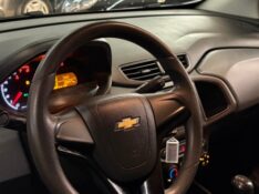 CHEVROLET ONIX 1.0 JOY BLACK EDITION 2020/2021 JM AUTOMÓVEIS VENÂNCIO AIRES / Carros no Vale