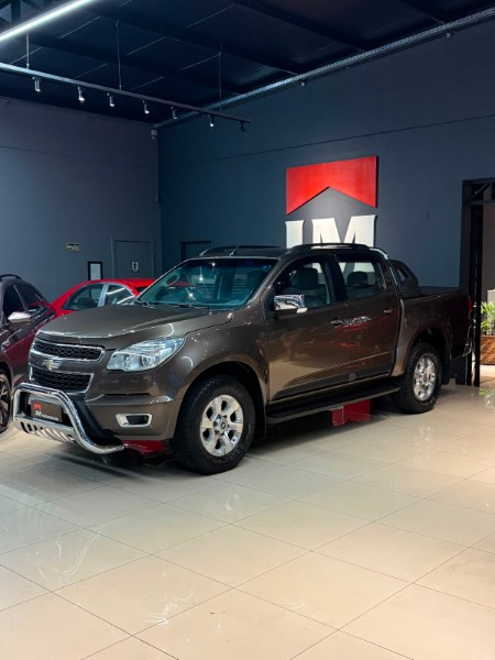 CHEVROLET S10 2.4 LTZ 4X2 CD 2012/2013 JM AUTOMÓVEIS VENÂNCIO AIRES / Carros no Vale