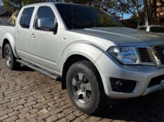 NISSAN FRONTIER 2.5 S 4X4 CD TURBO ELETRONIC DIESEL 4P MANUAL 2013/2014 COMPLETO VEÍCULOS GUAPORÉ / Carros no Vale