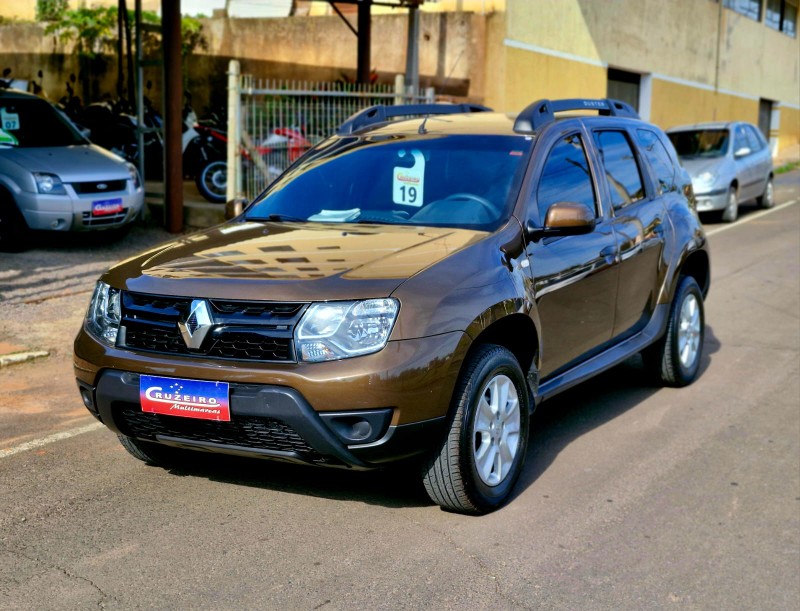 RENAULT DUSTER 1.6 EXPRESSION 2019/2018 CRUZEIRO MULTIMARCAS CRUZEIRO DO SUL / Carros no Vale