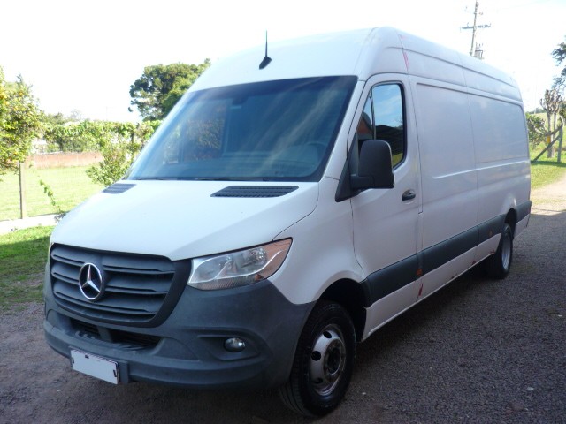 MERCEDES-BENZ SPRINTER 516 CDI 2019/2020 PREMIUM AUTOMÓVEIS ARROIO DO MEIO / Carros no Vale