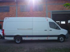 MERCEDES-BENZ SPRINTER 516 CDI 2019/2020 PREMIUM AUTOMÓVEIS ARROIO DO MEIO / Carros no Vale