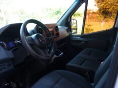 MERCEDES-BENZ SPRINTER 516 CDI 2019/2020 PREMIUM AUTOMÓVEIS ARROIO DO MEIO / Carros no Vale