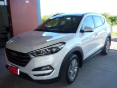 HYUNDAI TUCSON 1.6 TURBO GLS 2017/2018 PREMIUM AUTOMÓVEIS ARROIO DO MEIO / Carros no Vale