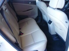 HYUNDAI TUCSON 1.6 TURBO GLS 2017/2018 PREMIUM AUTOMÓVEIS ARROIO DO MEIO / Carros no Vale