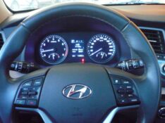 HYUNDAI TUCSON 1.6 TURBO GLS 2017/2018 PREMIUM AUTOMÓVEIS ARROIO DO MEIO / Carros no Vale