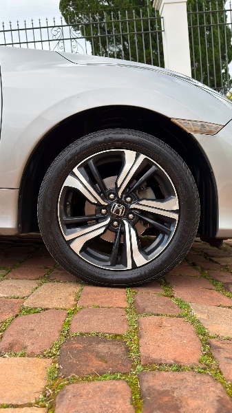 HONDA CIVIC 2.0 EX 16V 2019/2019 ELY AUTOMÓVEIS LAJEADO / Carros no Vale HONDA CIVIC 2.0 EX 16V 2019/2019 ELY AUTOMÓVEIS LAJEADO / Carros no Vale