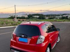 HONDA FIT TWIST 1.5 2012/2013 PREMIUM AUTOMÓVEIS ARROIO DO MEIO / Carros no Vale
