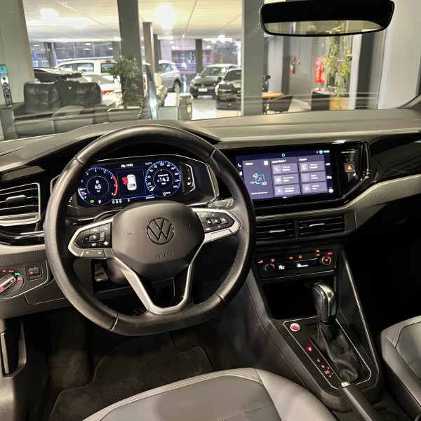VOLKSWAGEN NIVUS 1.0 TSI HIGHLINE FLEX 4P AUTOMÁTICO 2022/2022 JOÃO CARROS MULTIMARCAS GUAPORÉ / Carros no Vale VOLKSWAGEN NIVUS 1.0 TSI HIGHLINE FLEX 4P AUTOMÁTICO 2022/2022 JOÃO CARROS MULTIMARCAS GUAPORÉ / Carros no Vale