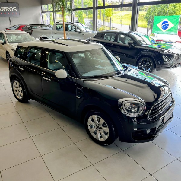 MINI COUNTRYMAN 1.5 TWINPOWER 12V TURBO 2019/2019 JOÃO CARROS MULTIMARCAS GUAPORÉ / Carros no Vale MINI COUNTRYMAN 1.5 TWINPOWER 12V TURBO 2019/2019 JOÃO CARROS MULTIMARCAS GUAPORÉ / Carros no Vale