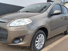 FIAT PALIO 1.0 ATTRACTIVE 8V 2012/2013 ADRIANO VEÍCULOS CRUZEIRO DO SUL / Carros no Vale