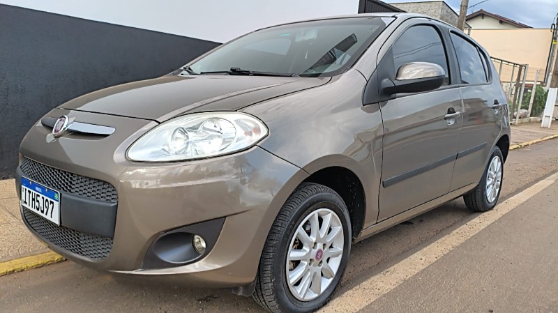 FIAT PALIO 1.0 ATTRACTIVE 8V 2012/2013 ADRIANO VEÍCULOS CRUZEIRO DO SUL / Carros no Vale