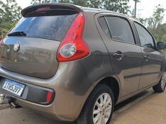 FIAT PALIO 1.0 ATTRACTIVE 8V 2012/2013 ADRIANO VEÍCULOS CRUZEIRO DO SUL / Carros no Vale