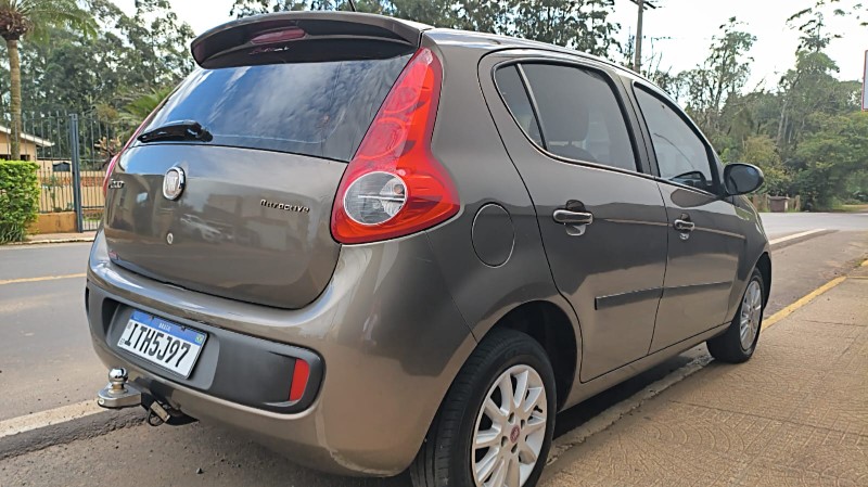 FIAT PALIO 1.0 ATTRACTIVE 8V 2012/2013 ADRIANO VEÍCULOS CRUZEIRO DO SUL / Carros no Vale