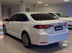 TOYOTA COROLLA 2.0 VVT-IE XEI DIRECT SHIFT 2024/2024 MALAGGI VEÍCULOS ENCANTADO / Carros no Vale